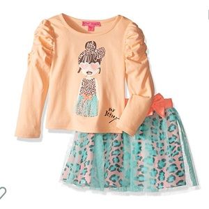Betsey Johnson 2 piece long sleeve and tutu set